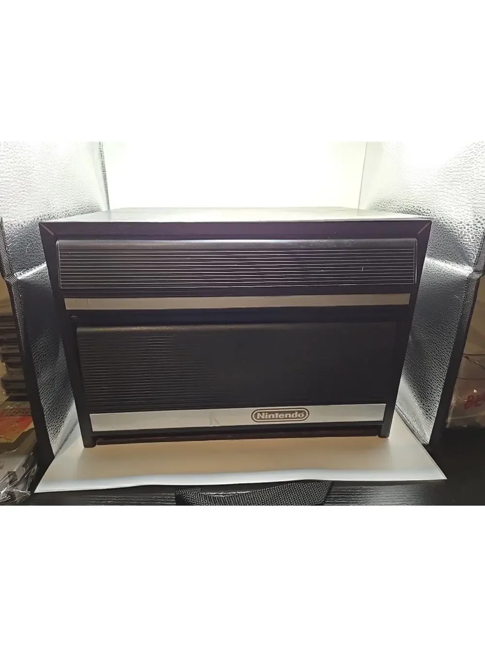 Vintage Nintendo NES 28 Slot Game Controller Storage Box Case 2 Drawers Zapper